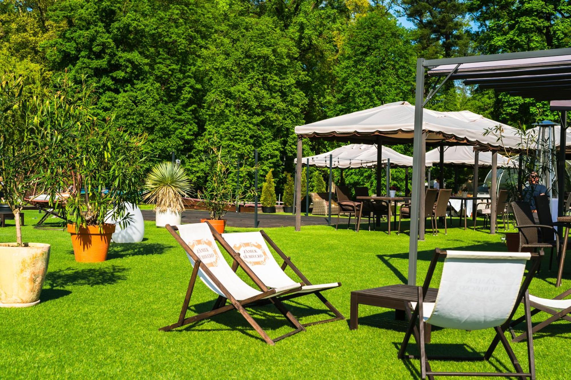 Zamek Dubiecko Hotel Ngoại thất bức ảnh